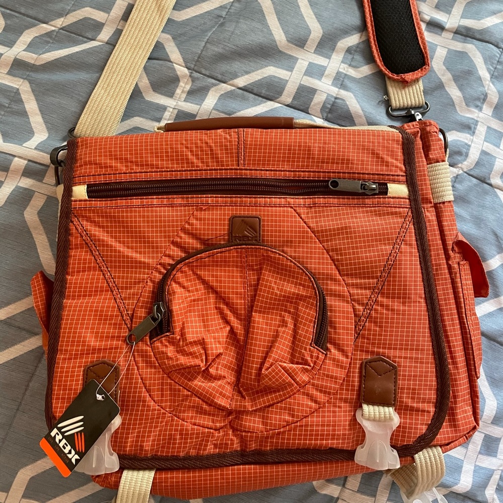 Baby diaper bag